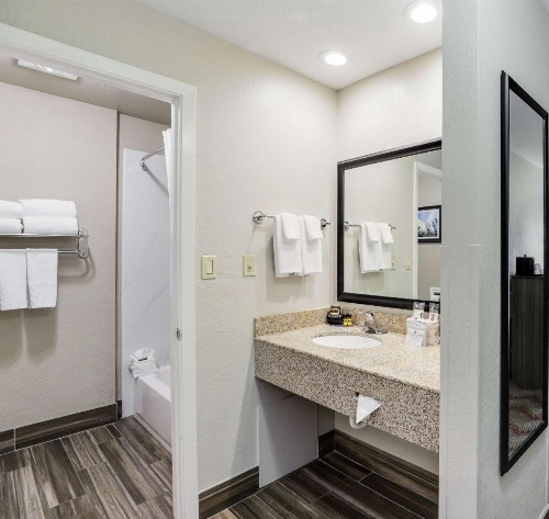 Best Western Plus Sonora Oaks Hotel & Conference Center image 28