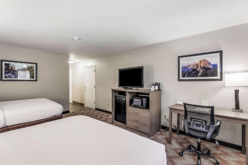 Best Western Plus Sonora Oaks Hotel & Conference Center image 29
