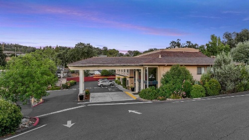 Best Western Plus Sonora Oaks Hotel & Conference Center image 43